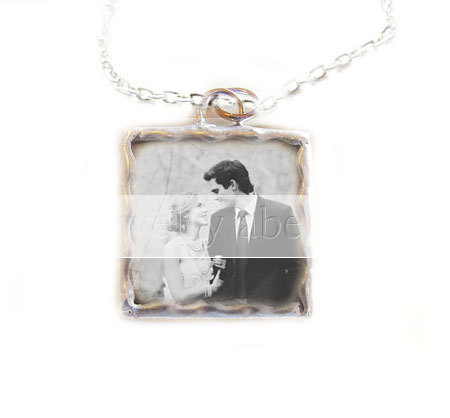 Photo Necklace Charm Customize Pendant Personalized Glass Custom Made Wedding Keepsake bridesmaids memorial Pet Birthday